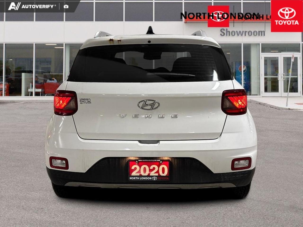 2020 Hyundai Venue  Photo4