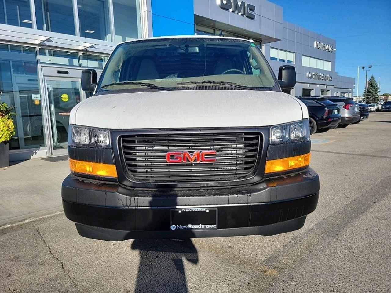 2025 GMC Savana 2500 Work Van Rear-Wheel Drive Extended Cargo Van Photo