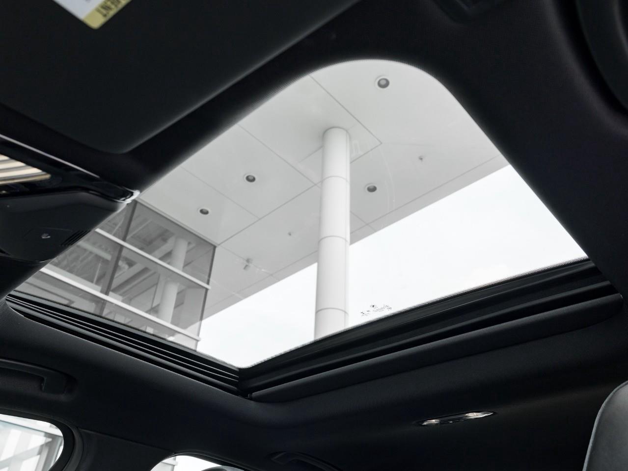 2023 BMW M3 Base 4dr Rear-Wheel Drive Sedan Photo