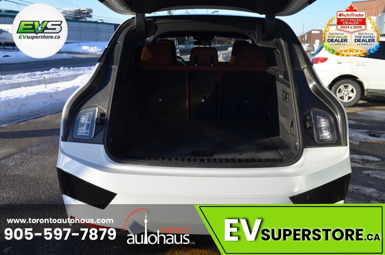 2025 BMW iX xDrive50 I Premium Enhanced Package Photo
