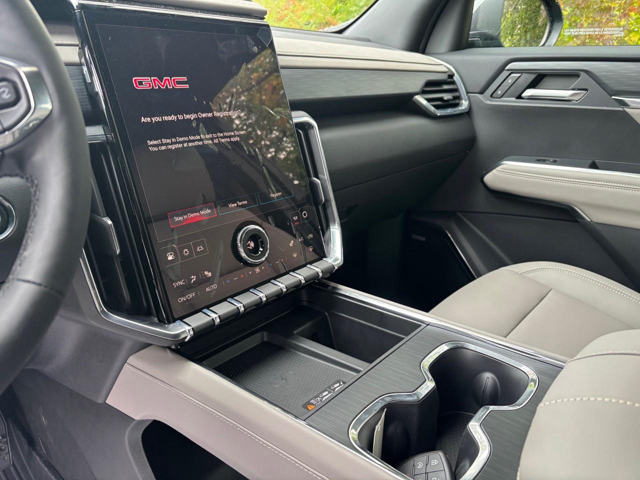 2026 GMC Acadia AWD Elevation Photo