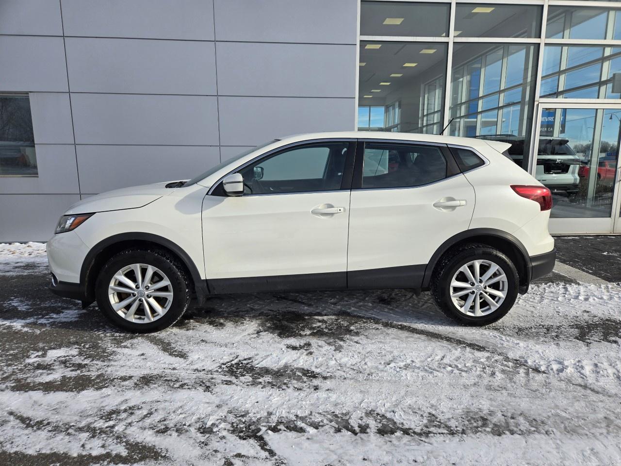 2018 Nissan Qashqai AWD SV CVT Photo