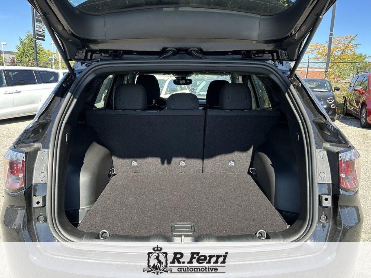 2025 Jeep Compass Sport 4dr 4x4 Photo