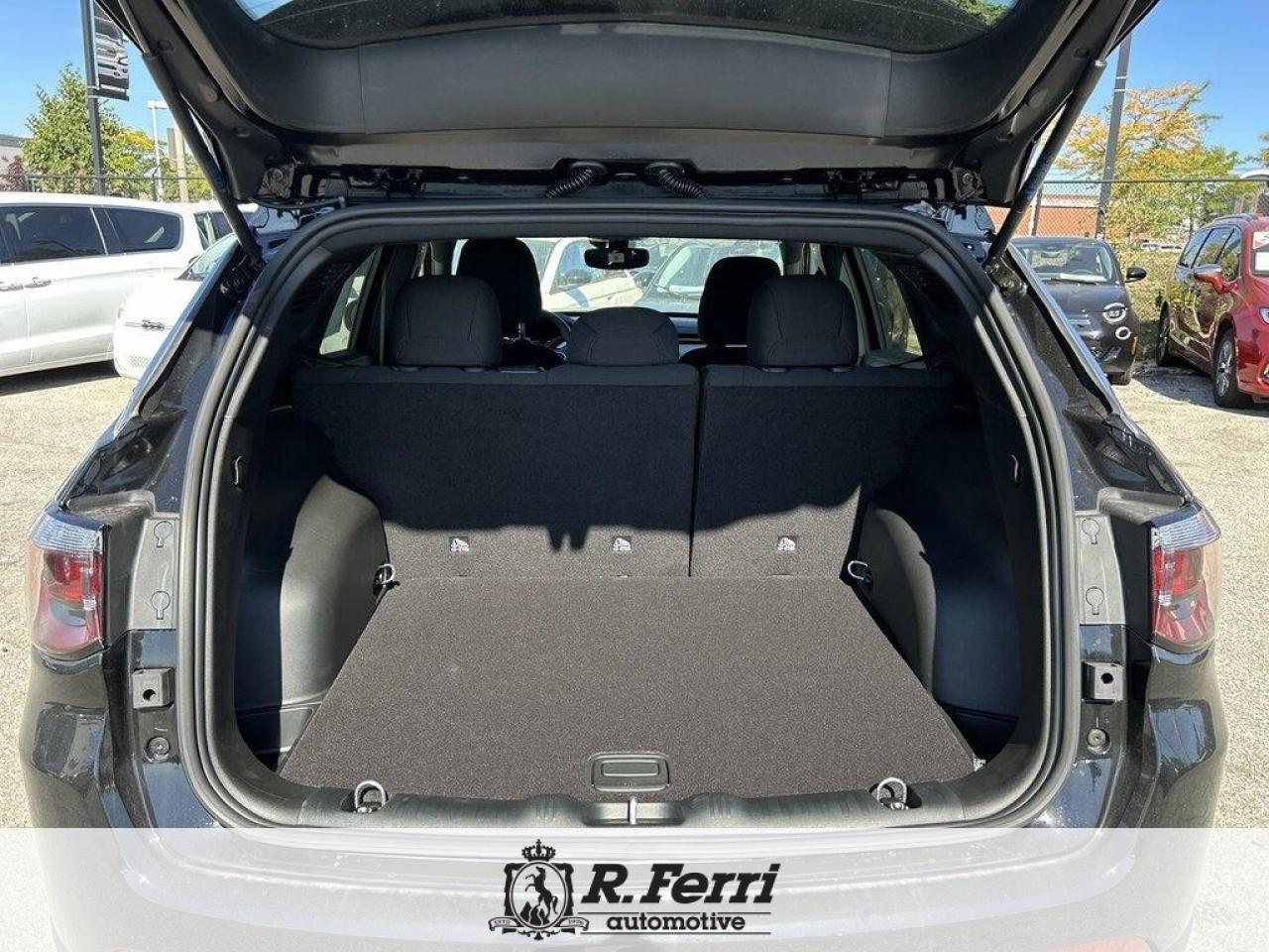 2025 Jeep Compass Sport 4dr 4x4 Photo