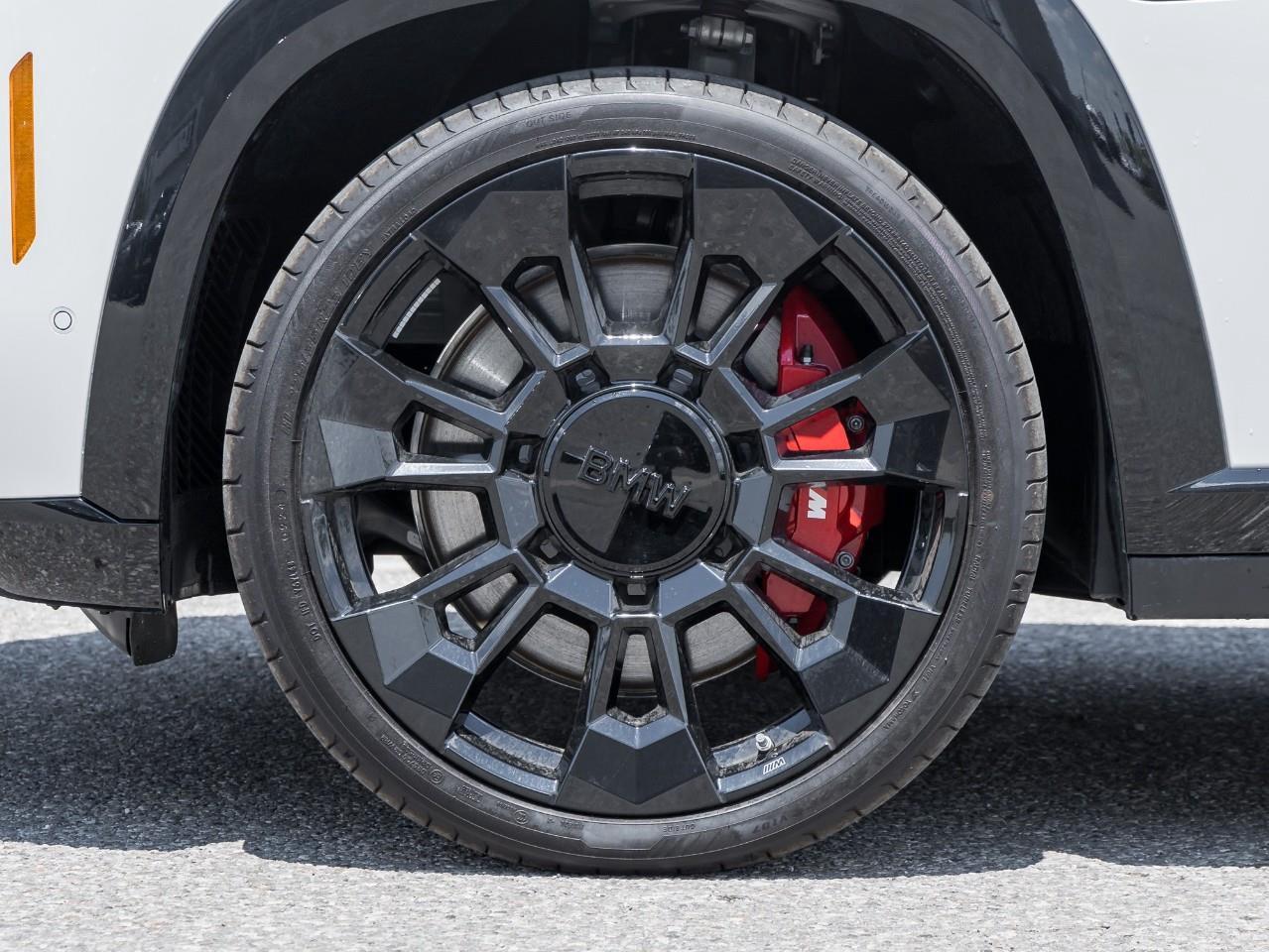 2025 BMW XM Base 4dr All-Wheel Drive Sports Activity Vehicle Photo