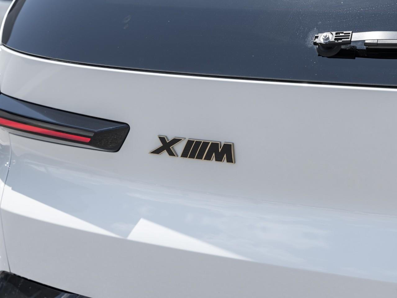 2025 BMW XM Base 4dr All-Wheel Drive Sports Activity Vehicle Photo