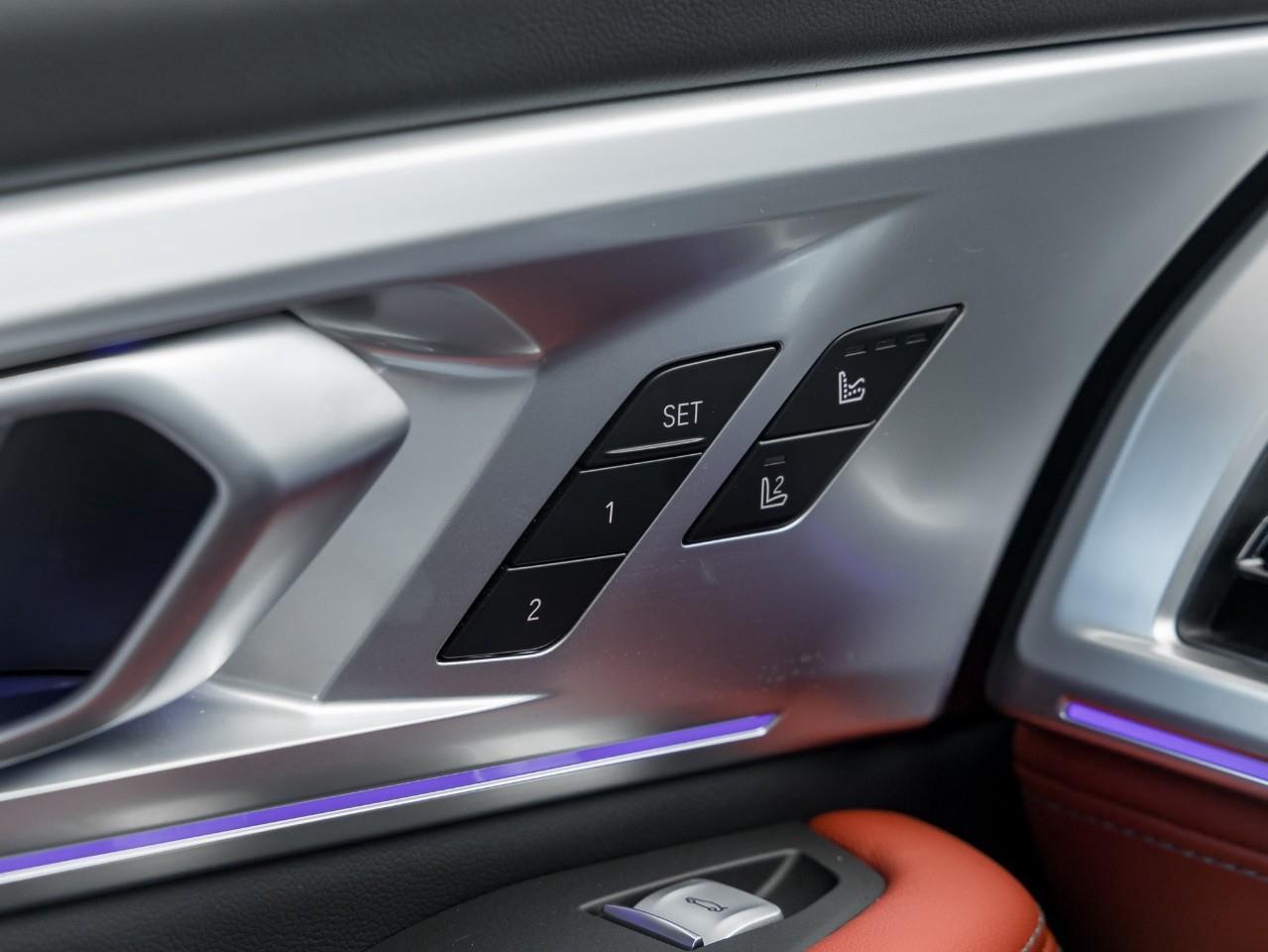 2025 BMW XM Base 4dr All-Wheel Drive Sports Activity Vehicle Photo