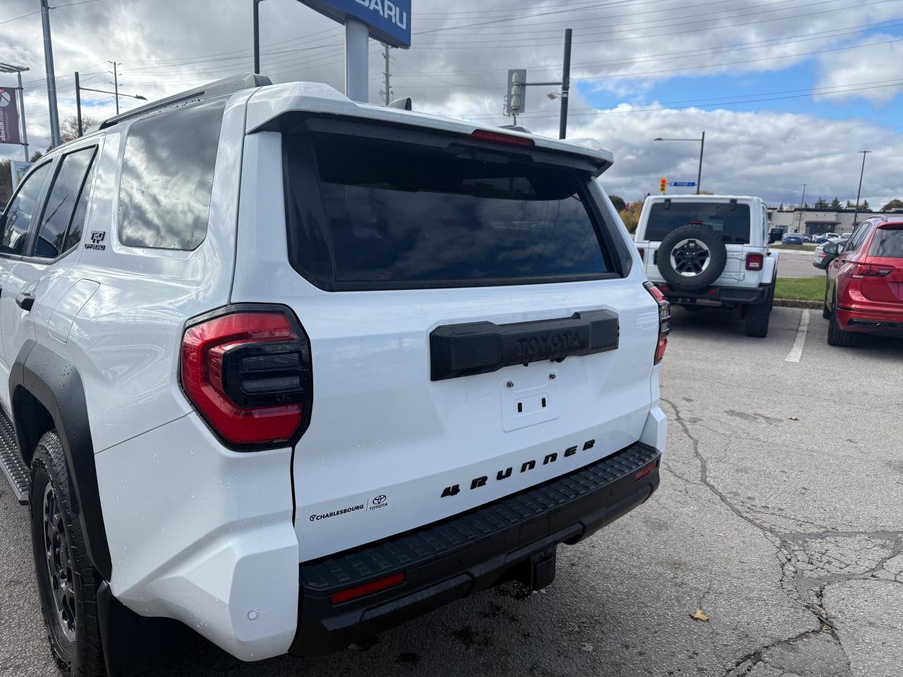 2025 Toyota 4Runner Base 4dr 4x4 Photo