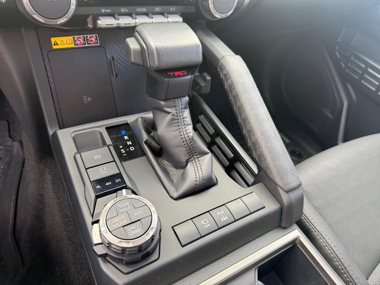 2025 Toyota 4Runner Base 4dr 4x4 Photo