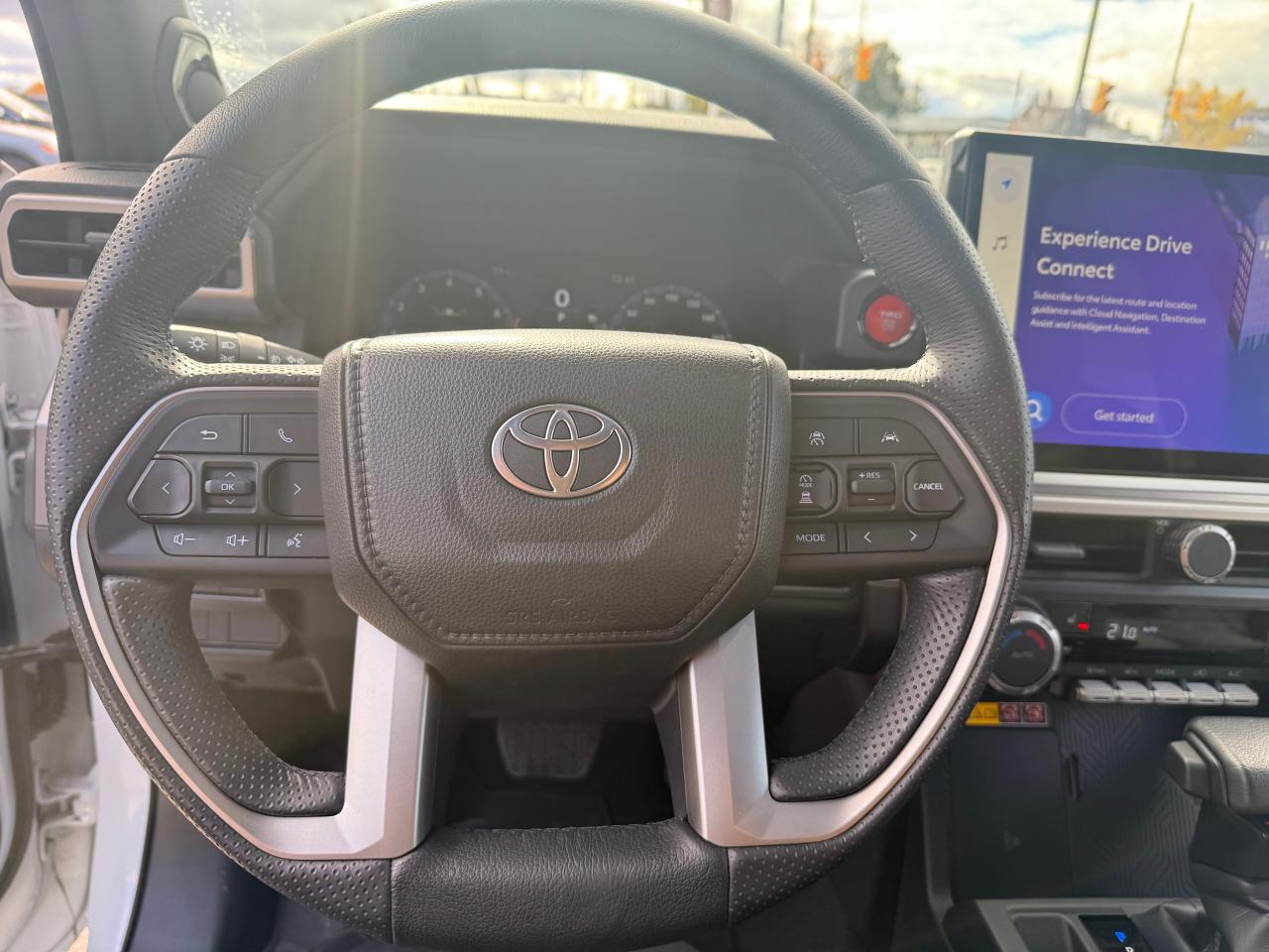 2025 Toyota 4Runner Base 4dr 4x4 Photo