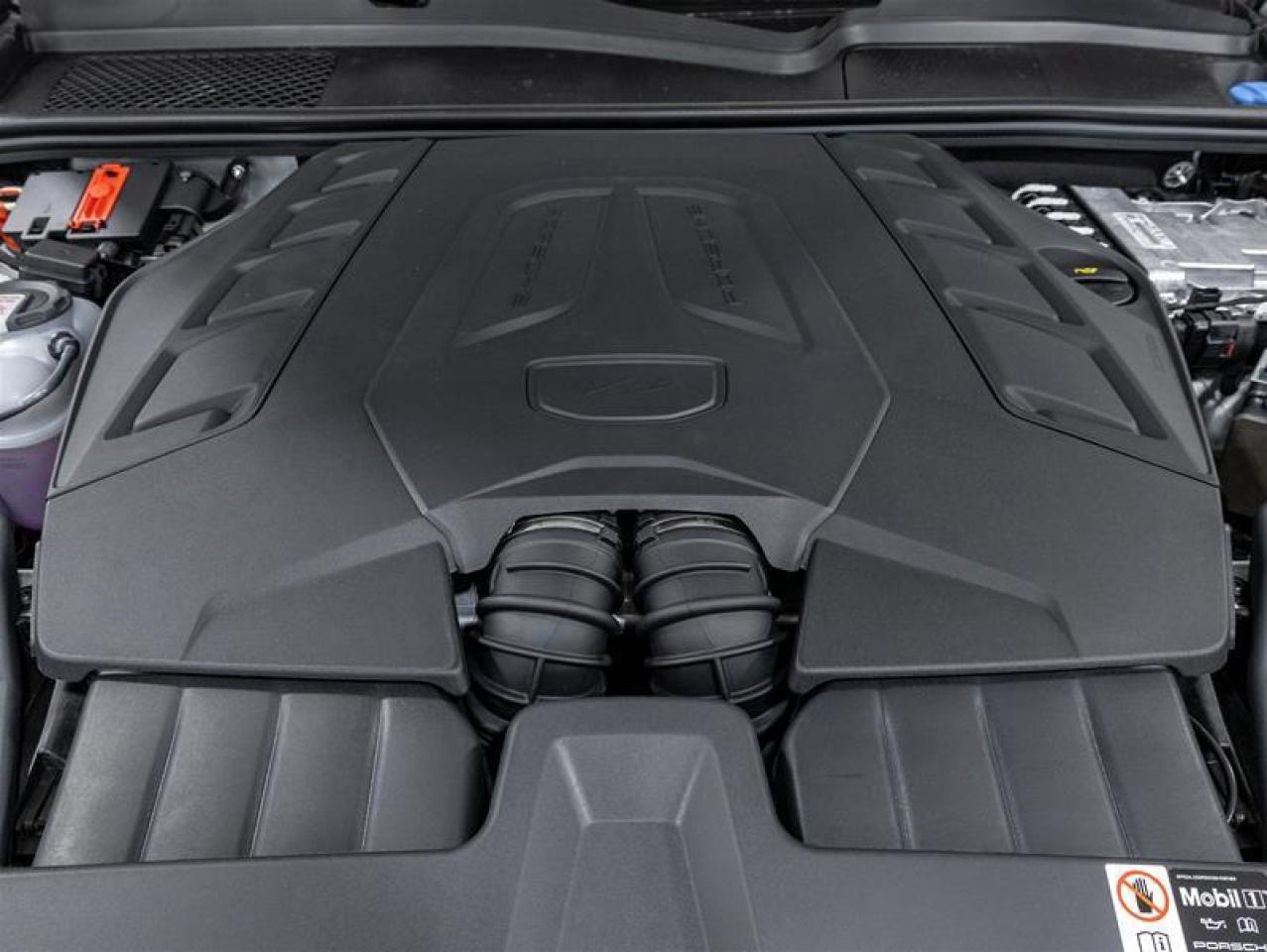 2025 Porsche Cayenne  Photo