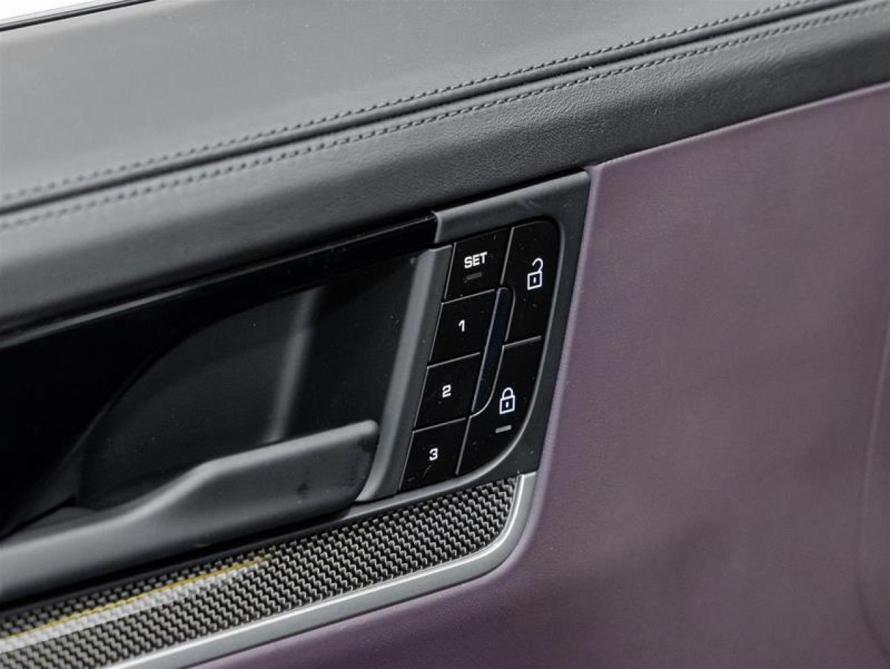 2025 Porsche Cayenne  Photo