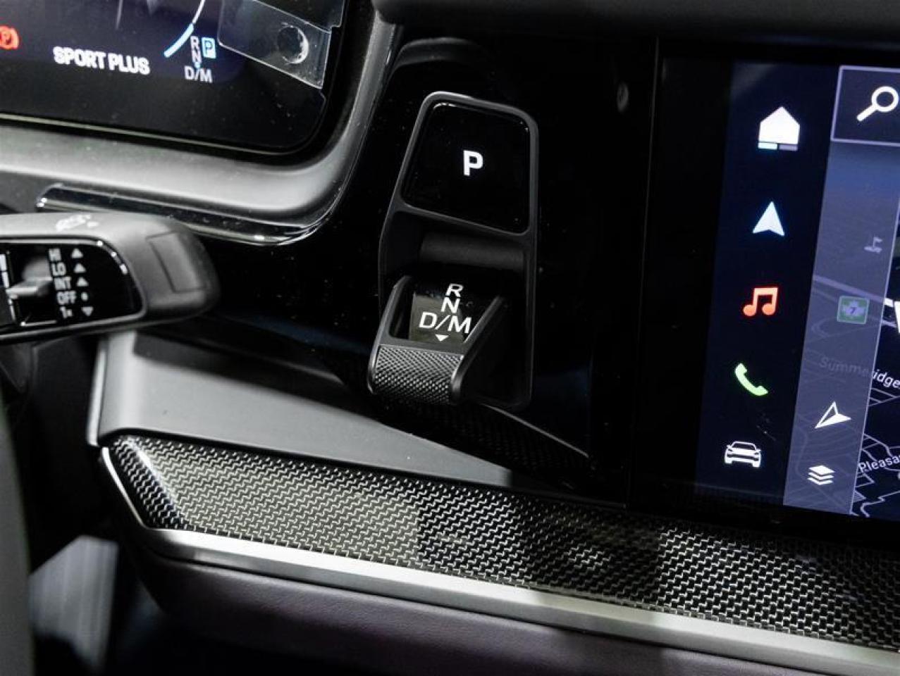 2025 Porsche Cayenne  Photo