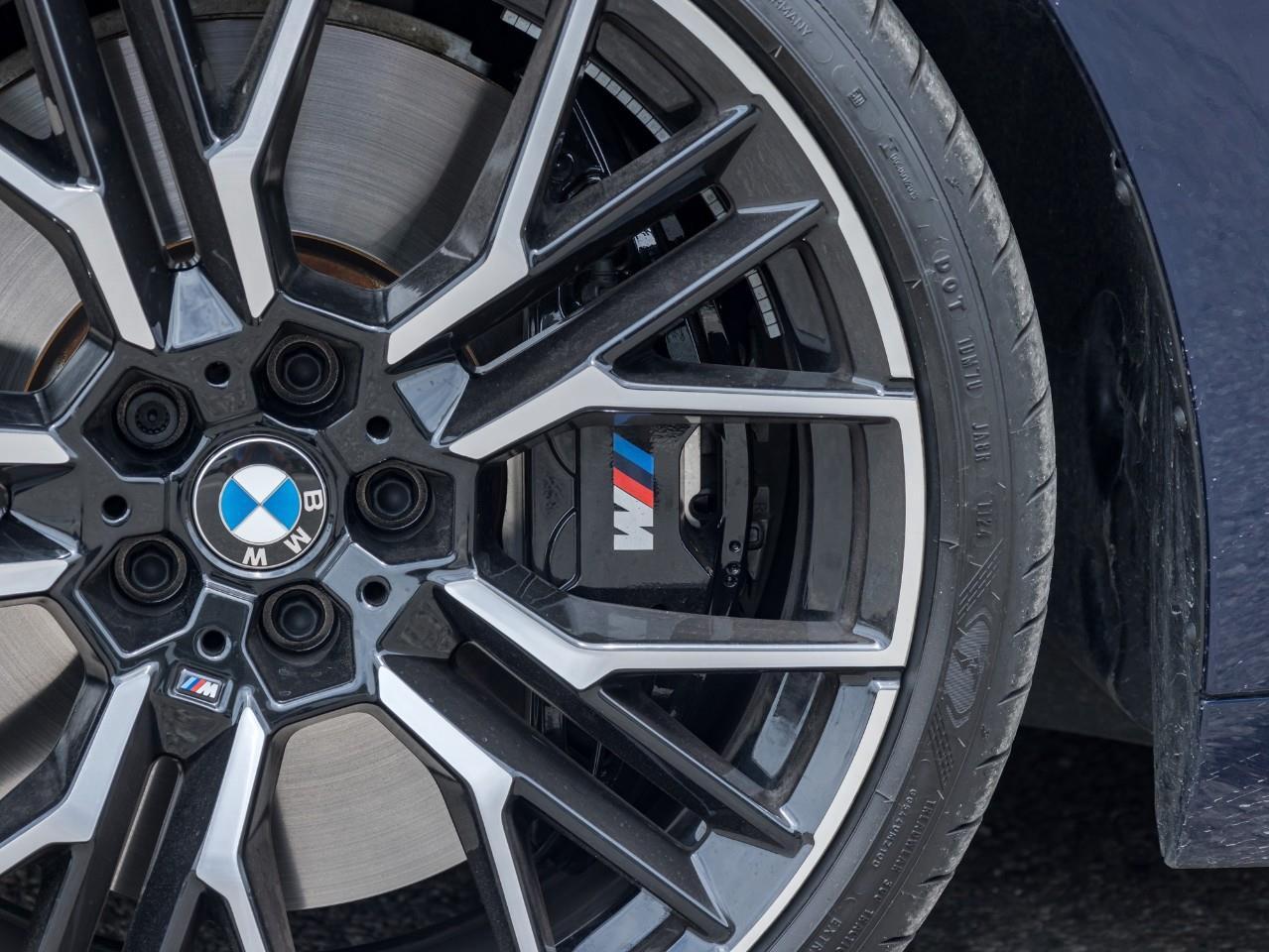 2025 BMW M850 i xDrive 2dr All-Wheel Drive Cabriolet Photo