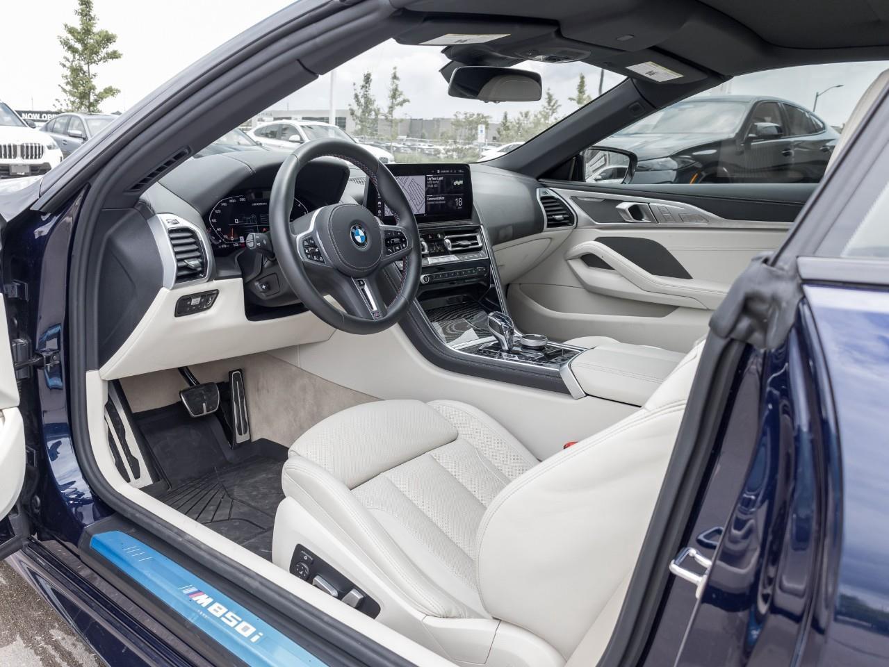 2025 BMW M850 i xDrive 2dr All-Wheel Drive Cabriolet Photo