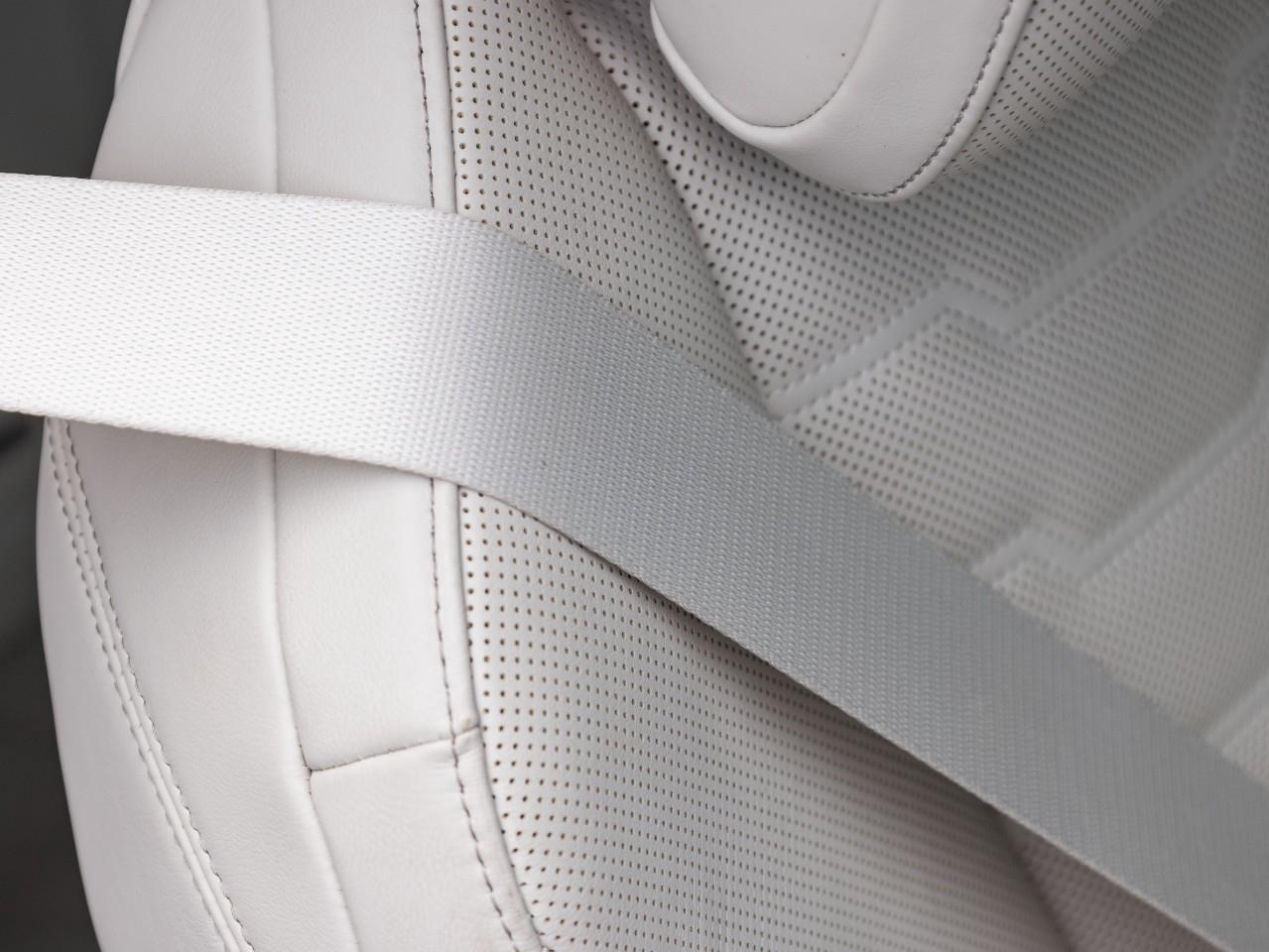 2025 BMW M850 i xDrive 2dr All-Wheel Drive Cabriolet Photo