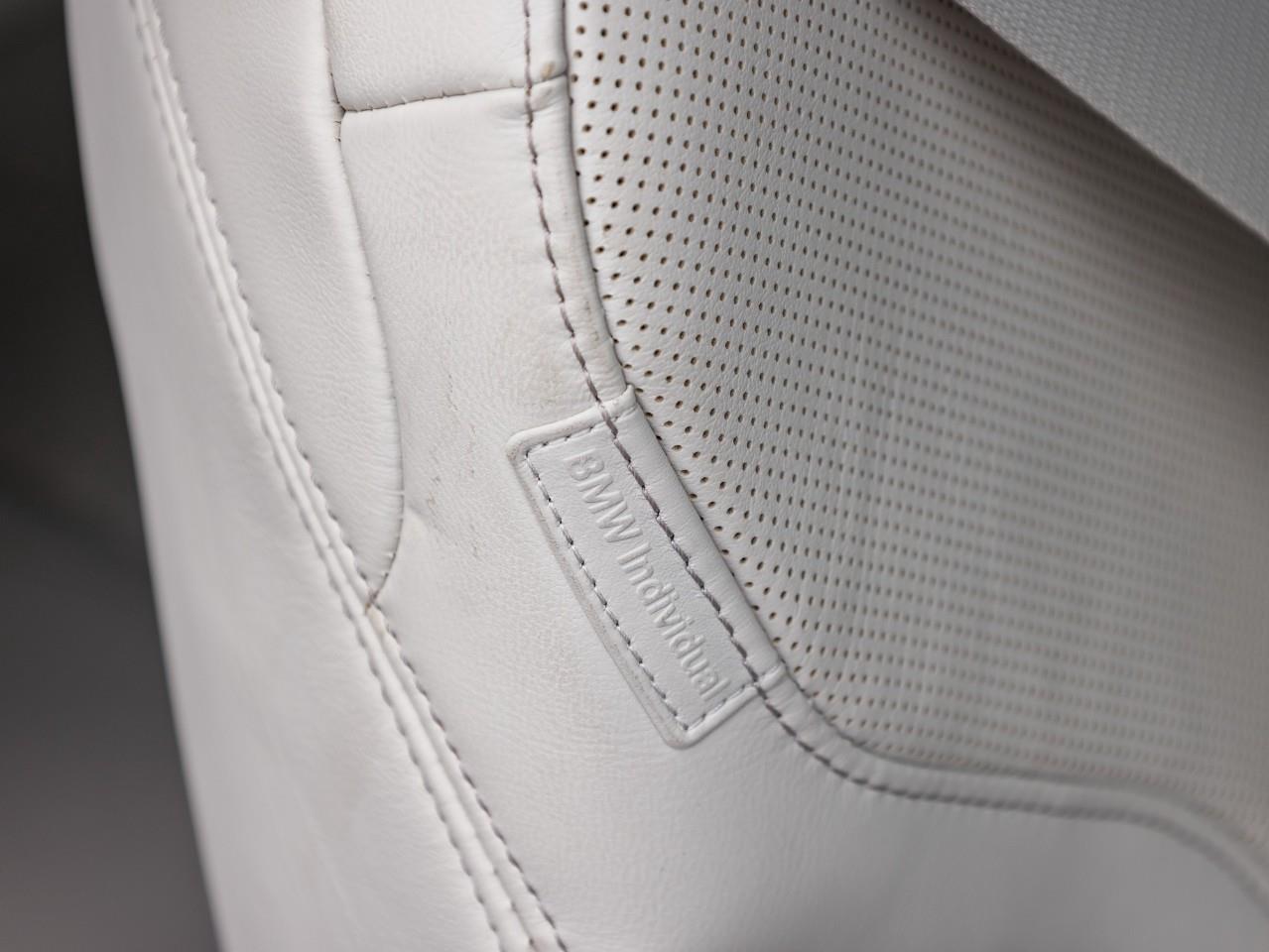 2025 BMW M850 i xDrive 2dr All-Wheel Drive Cabriolet Photo