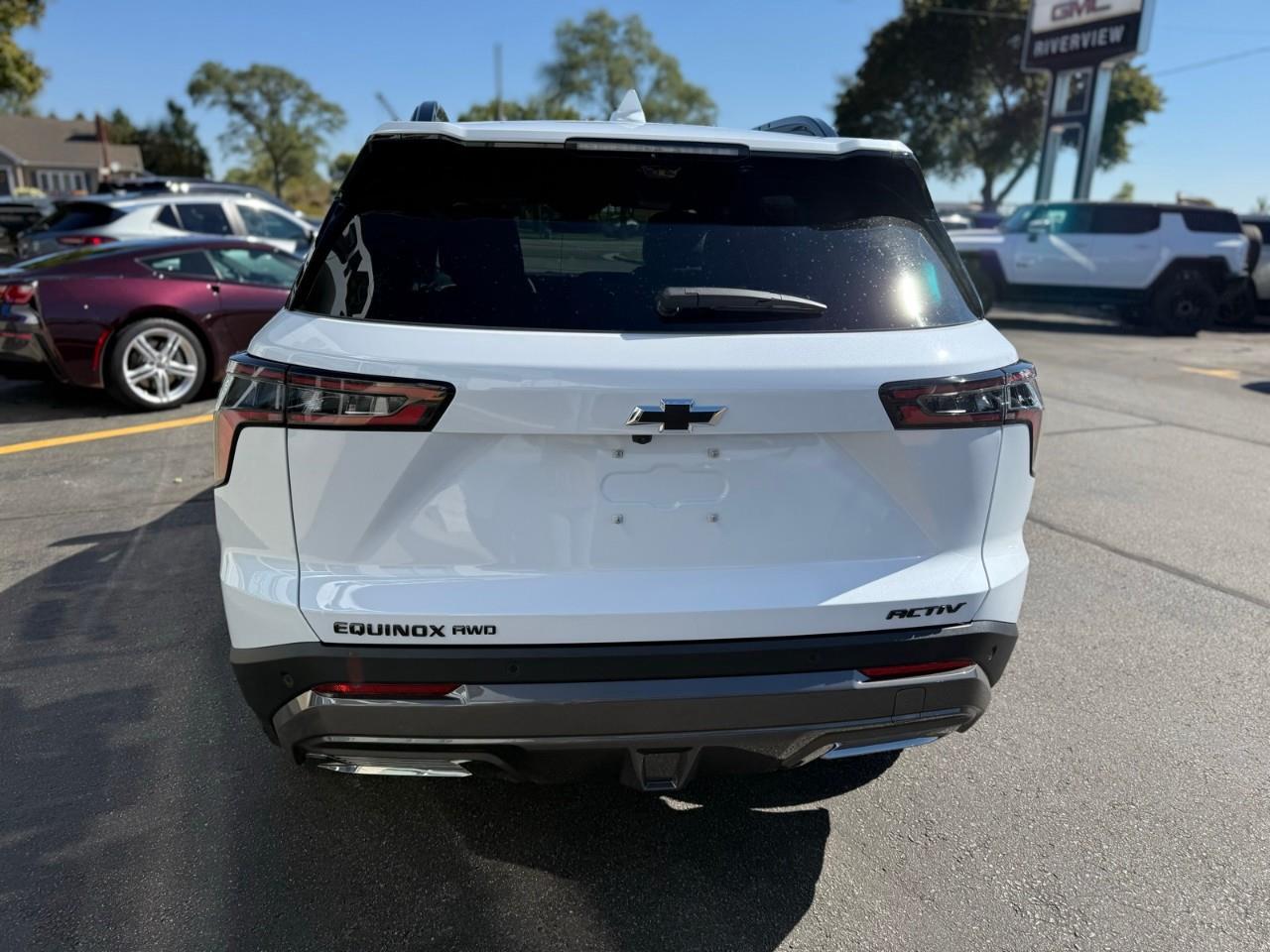 2026 Chevrolet Equinox ACTIV 4dr All-Wheel Drive Photo