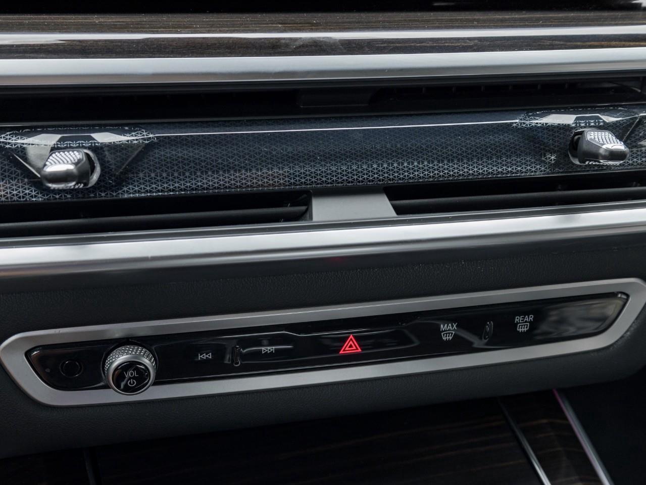 2025 BMW X5 xDrive40i 4dr All-Wheel Drive Sports Activity Vehicle Photo