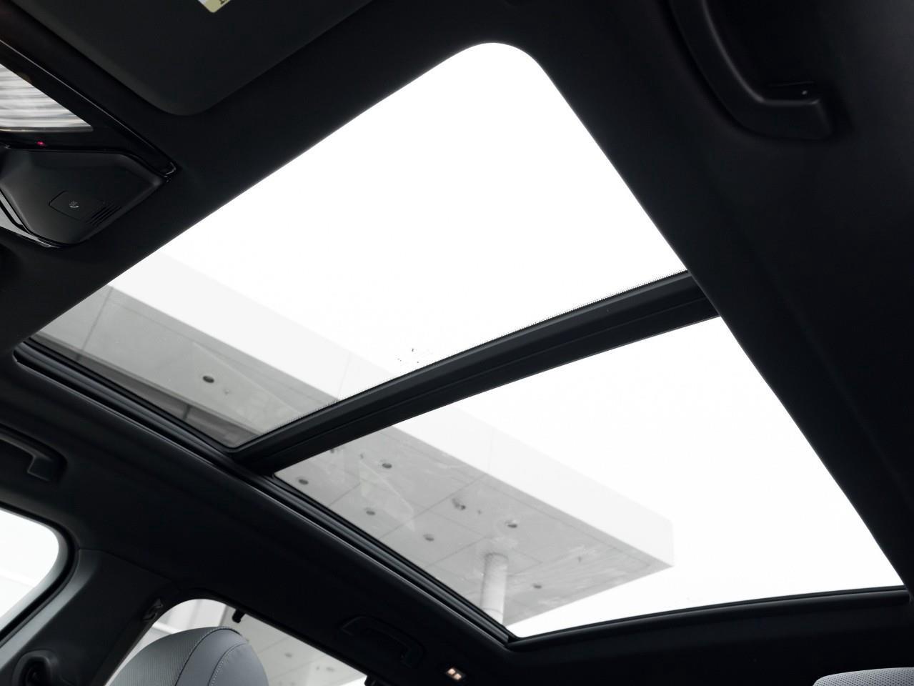 2025 BMW X5 xDrive40i 4dr All-Wheel Drive Sports Activity Vehicle Photo