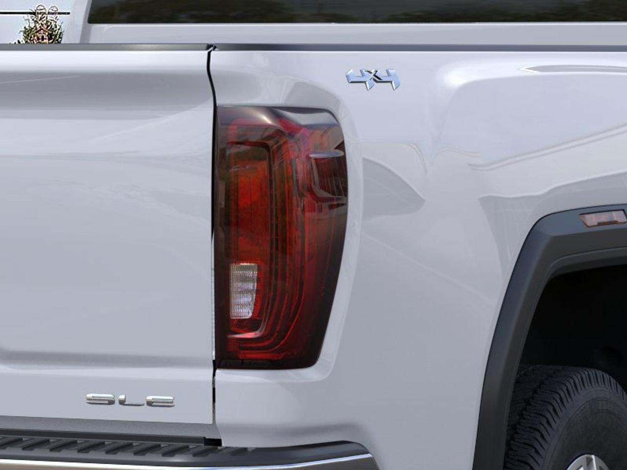 2026 GMC SIERRA 2500HD Crew Cab Long Box 4-Wheel Drive SLE Photo