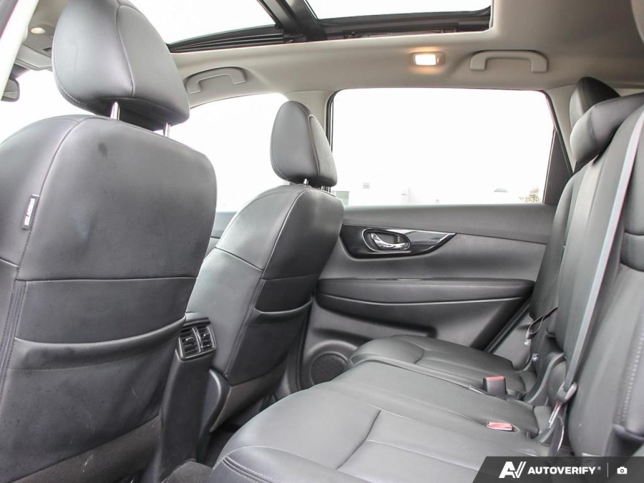 2020 Nissan Rogue AWD SL Photo