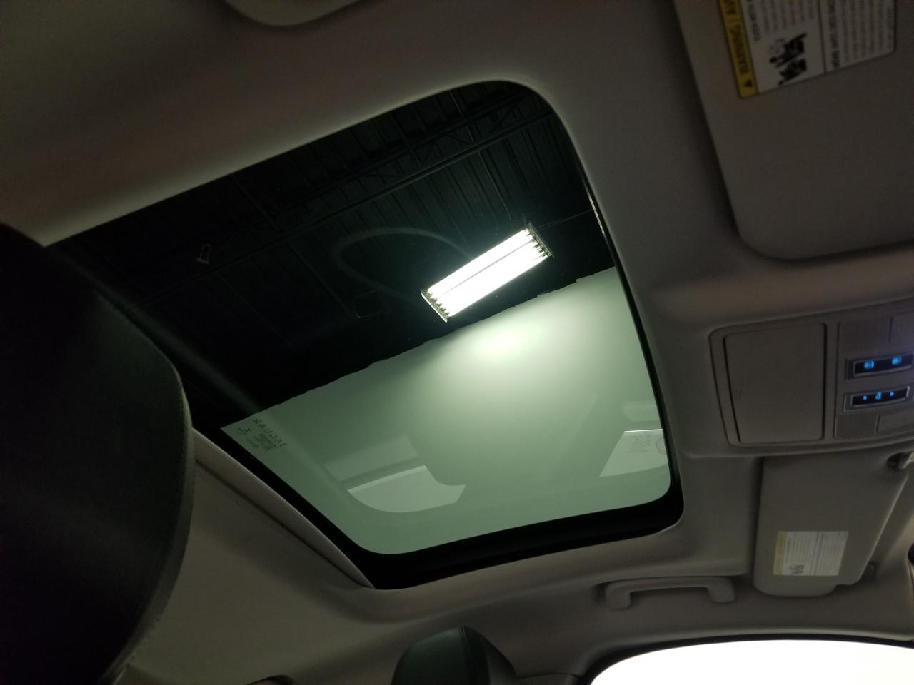 2017 Jaguar XF 20d Prestige 4dr All-Wheel Drive Sedan Photo