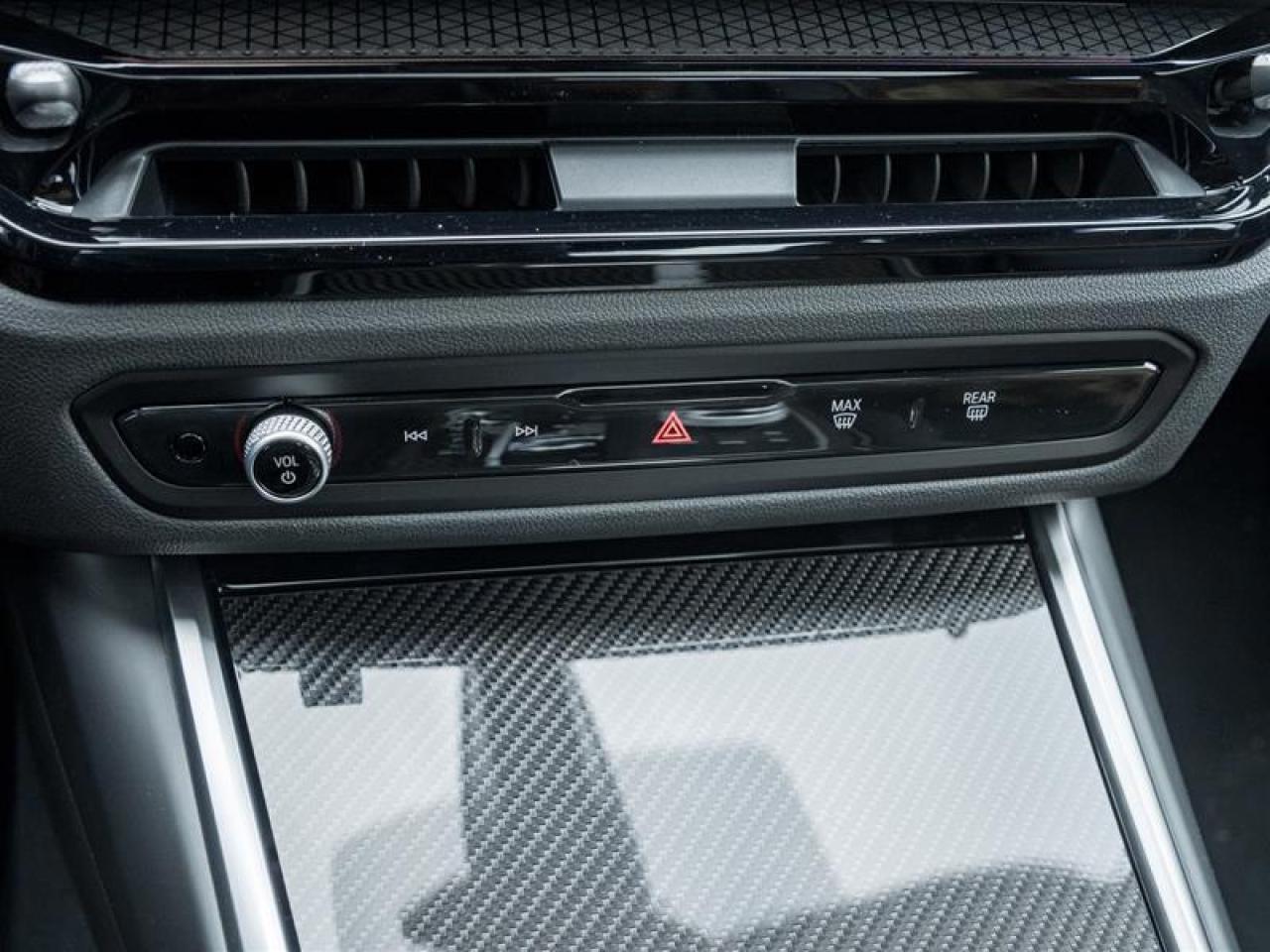 2026 BMW 330 i xDrive 4dr All-Wheel Drive Sedan Photo