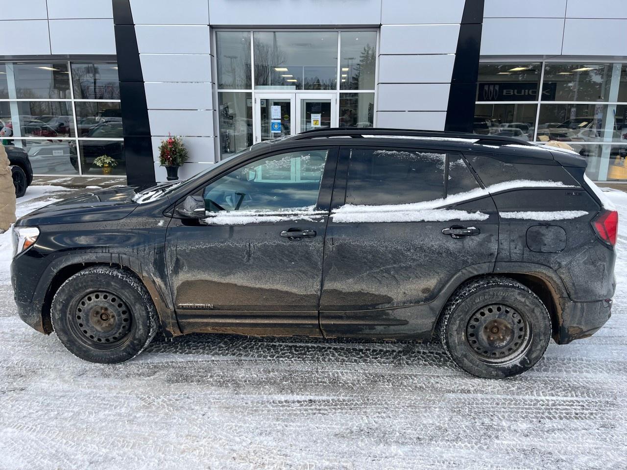 2021 GMC Terrain AWD SLE Photo