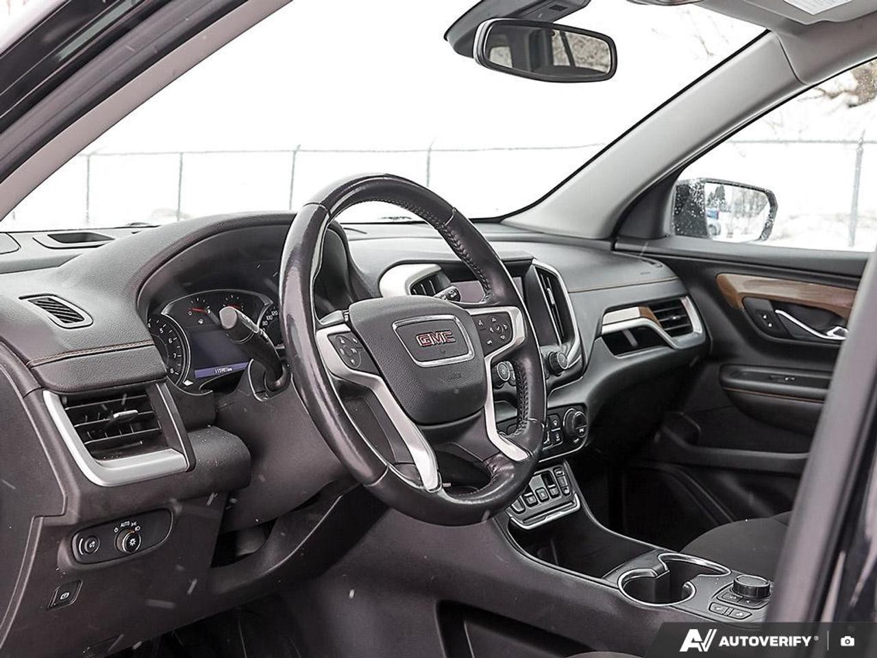 2021 GMC Terrain AWD SLE Photo