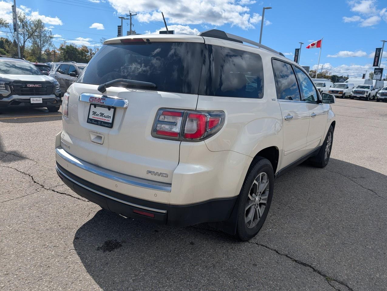 2014 GMC Acadia AWD 4DR SLT2 Photo
