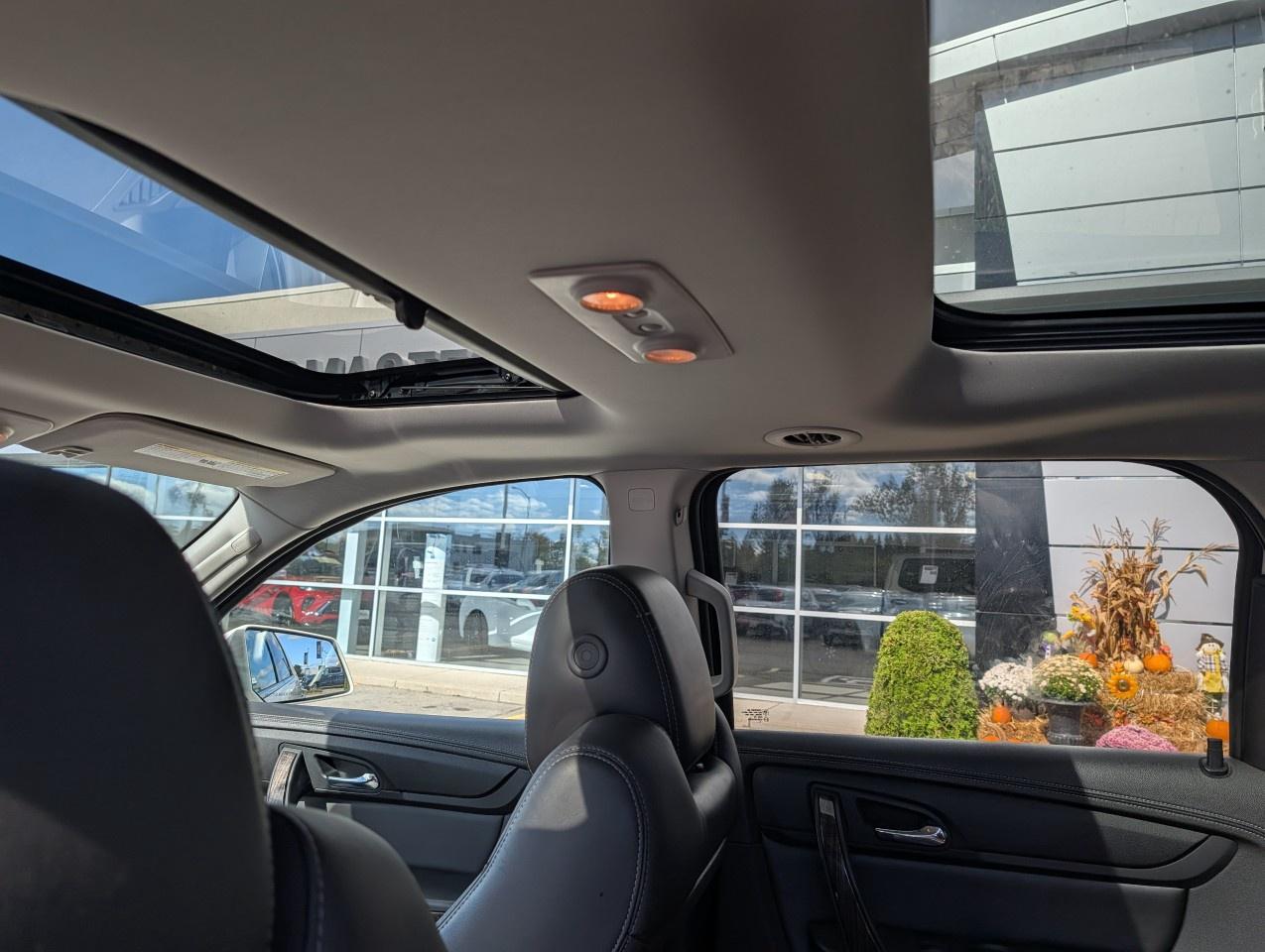 2014 GMC Acadia AWD 4DR SLT2 Photo