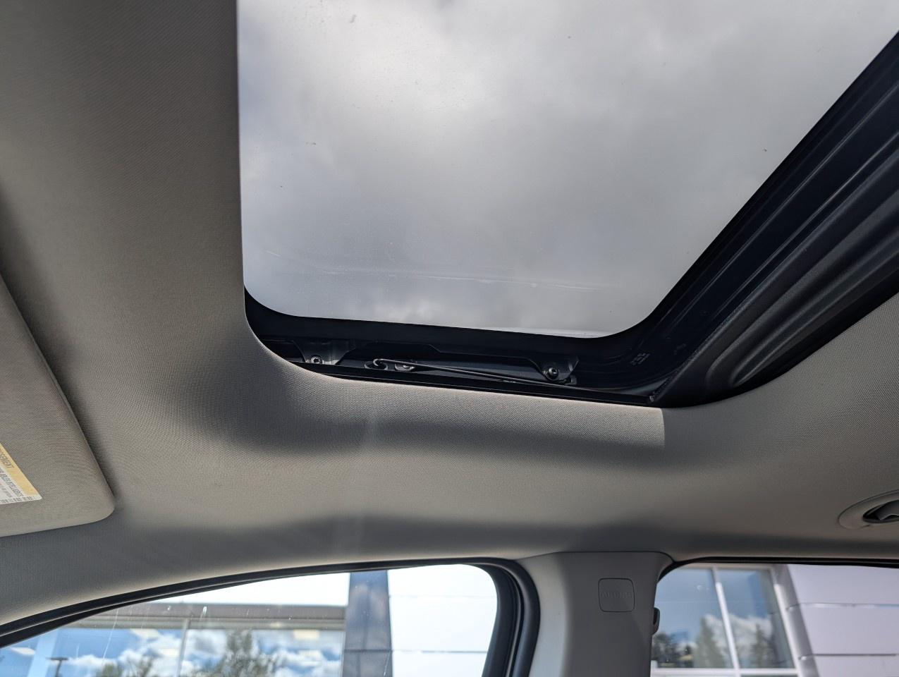 2014 GMC Acadia AWD 4DR SLT2 Photo