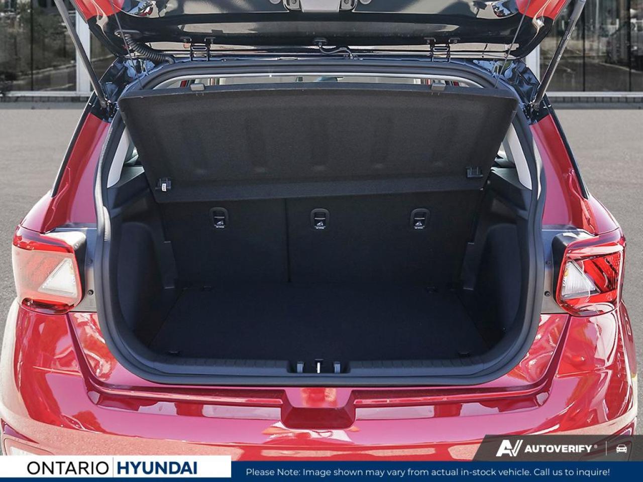 2025 Hyundai Venue Preferred w/Two-Tone 4dr Front-Wheel Drive Photo