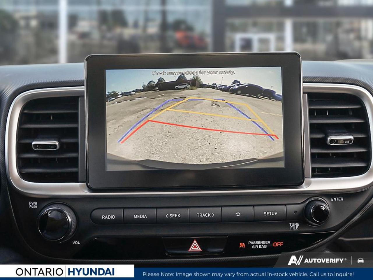 2025 Hyundai Venue Preferred w/Two-Tone 4dr Front-Wheel Drive Photo