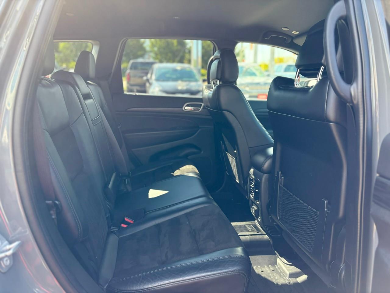 2021 Jeep Grand Cherokee Laredo 4dr 4x4 Photo