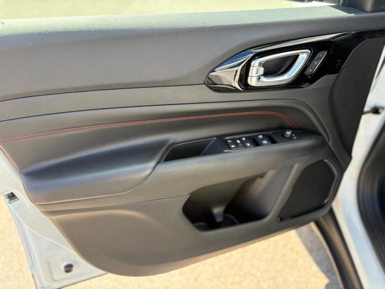 2022 Jeep Compass Trailhawk 4dr 4x4 Photo