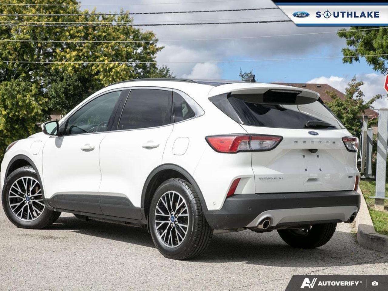 2021 Ford Escape PHEV Titanium 4dr Front-Wheel Drive Photo