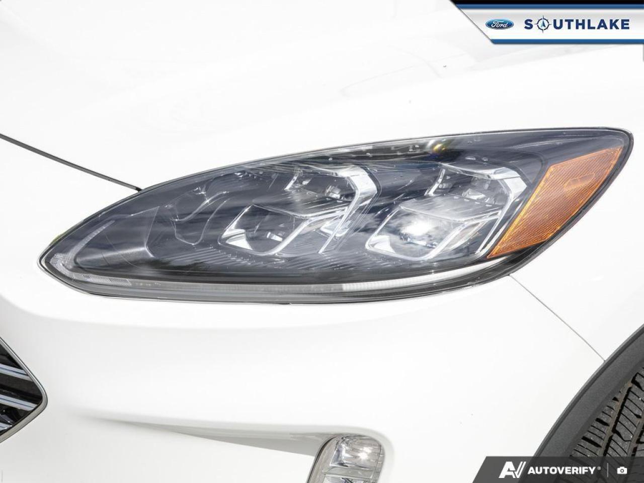 2021 Ford Escape PHEV Titanium 4dr Front-Wheel Drive Photo