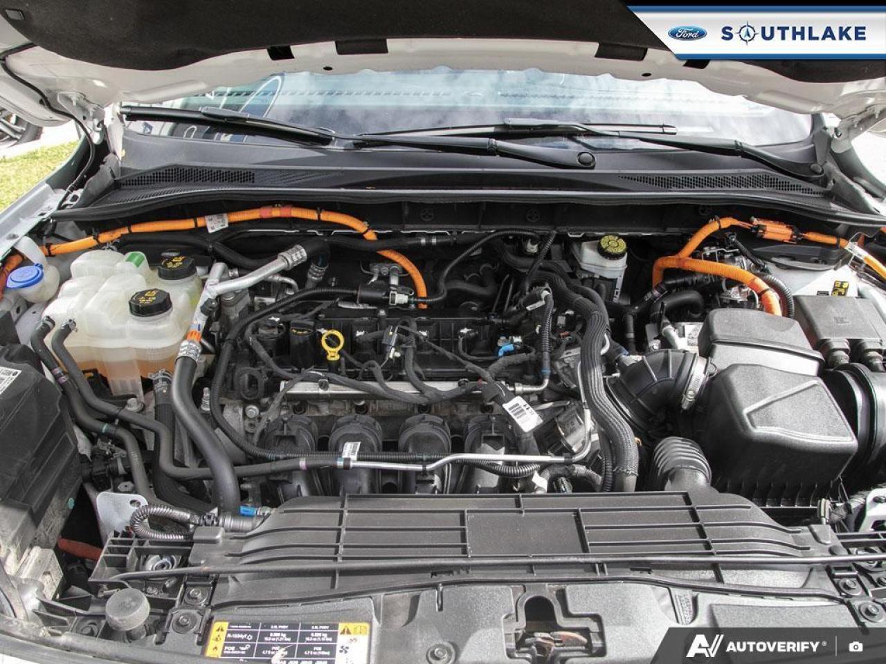 2021 Ford Escape PHEV Titanium 4dr Front-Wheel Drive Photo