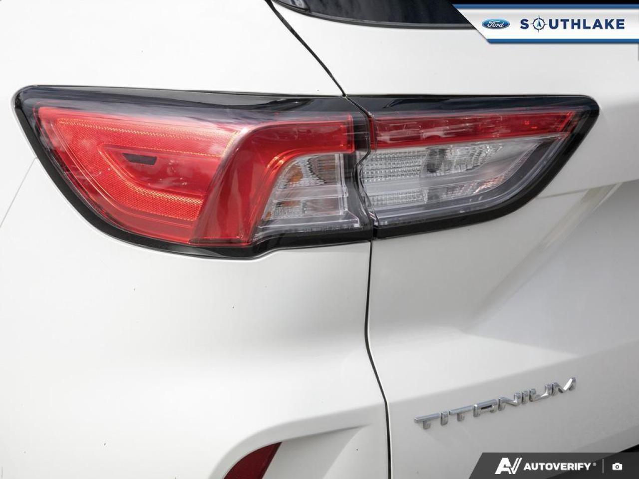 2021 Ford Escape PHEV Titanium 4dr Front-Wheel Drive Photo