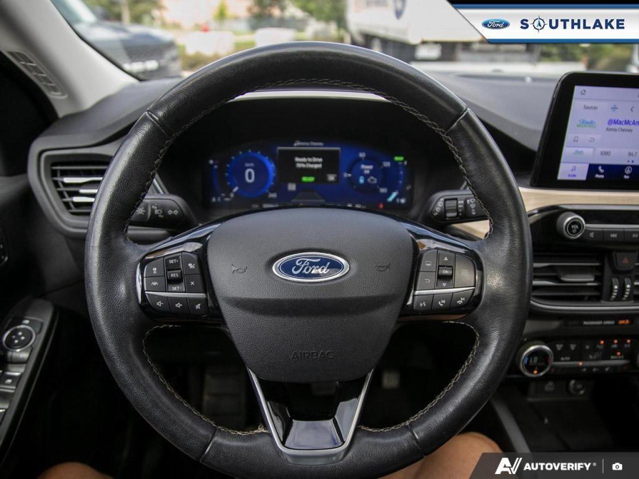 2021 Ford Escape PHEV Titanium 4dr Front-Wheel Drive Photo