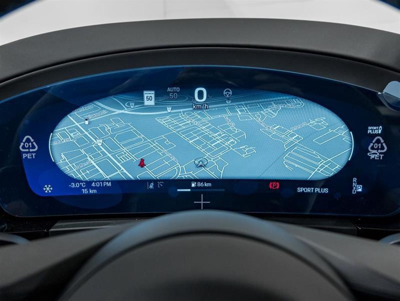 2025 Porsche Macan  Photo