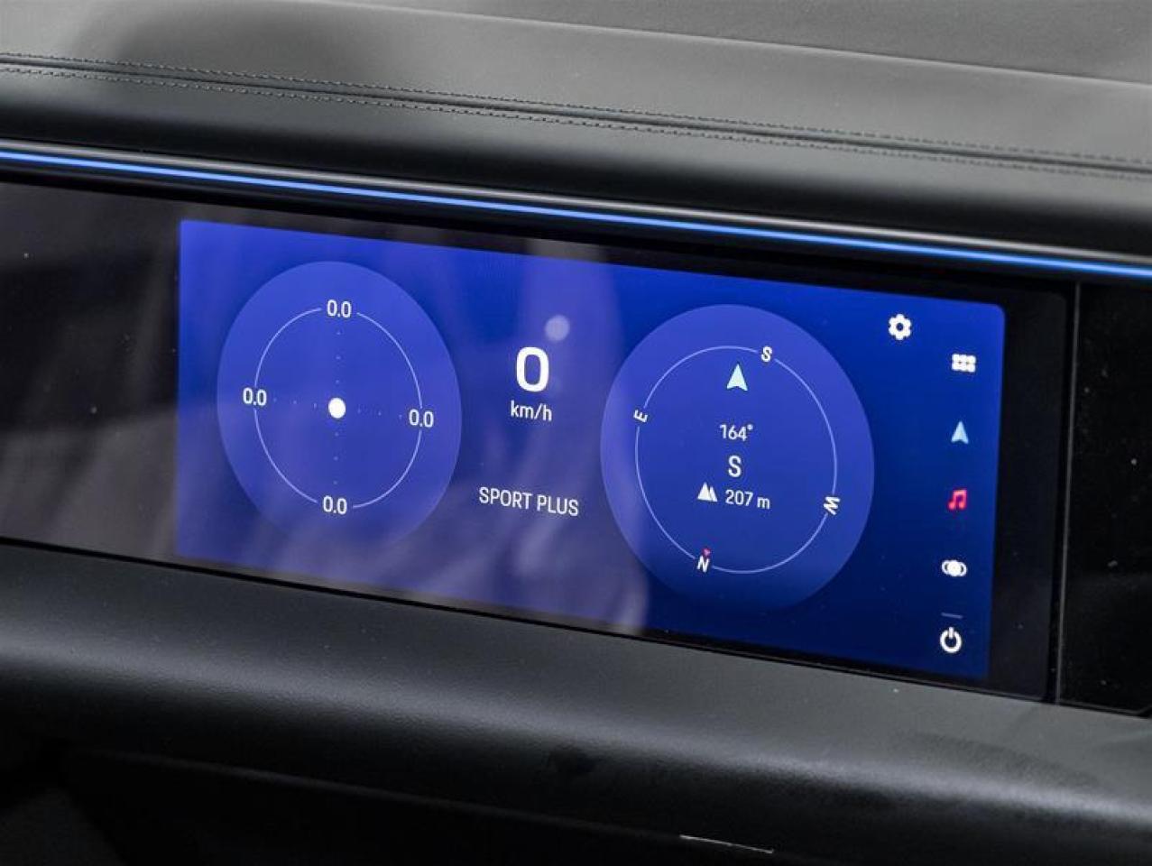 2025 Porsche Macan  Photo