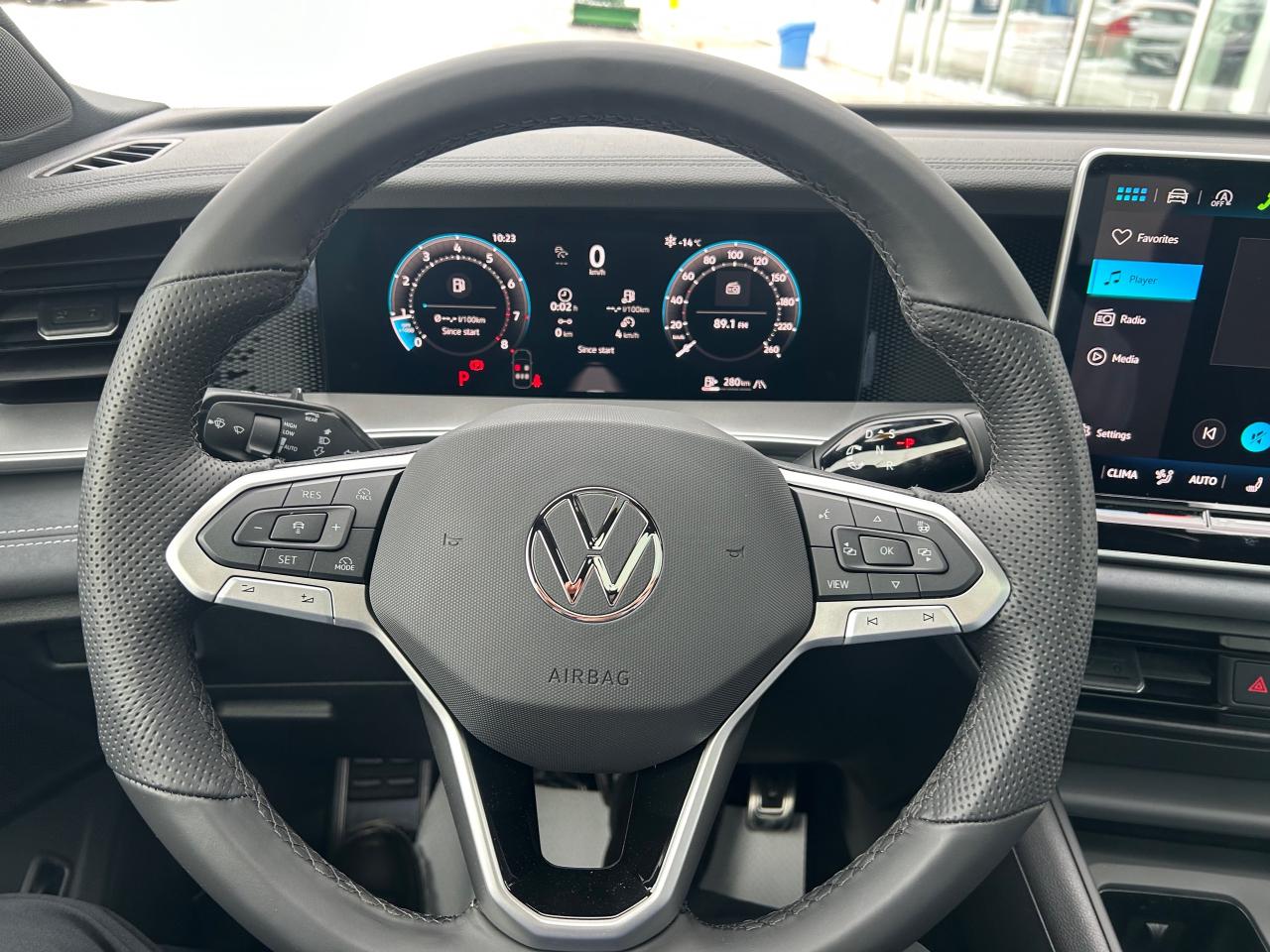 2026 Volkswagen Tiguan Comfortline R-Line Black Edition 4dr All-Wheel Drive 4MOTION Photo