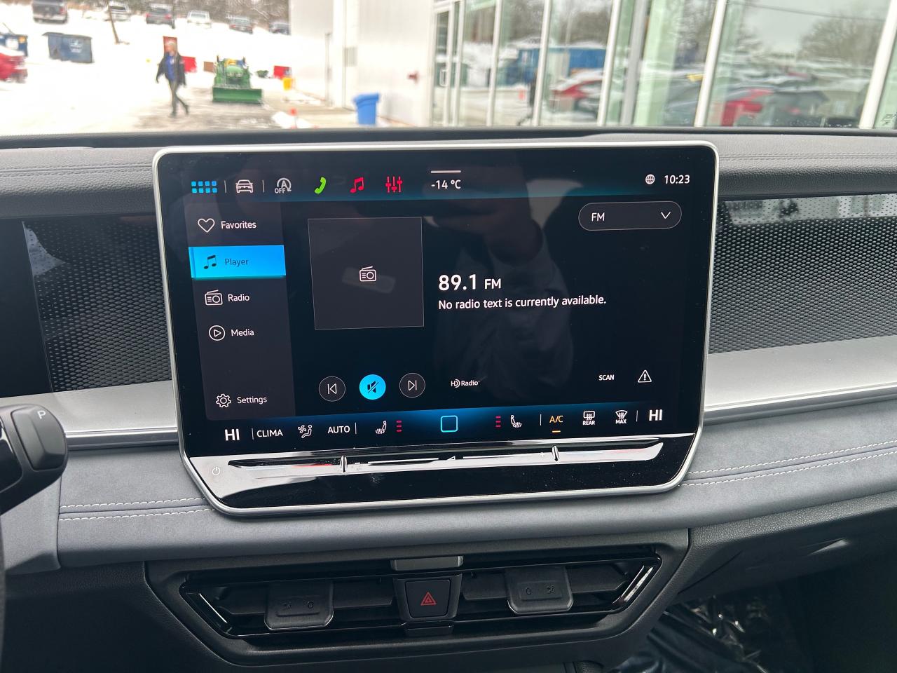 2026 Volkswagen Tiguan Comfortline R-Line Black Edition 4dr All-Wheel Drive 4MOTION Photo