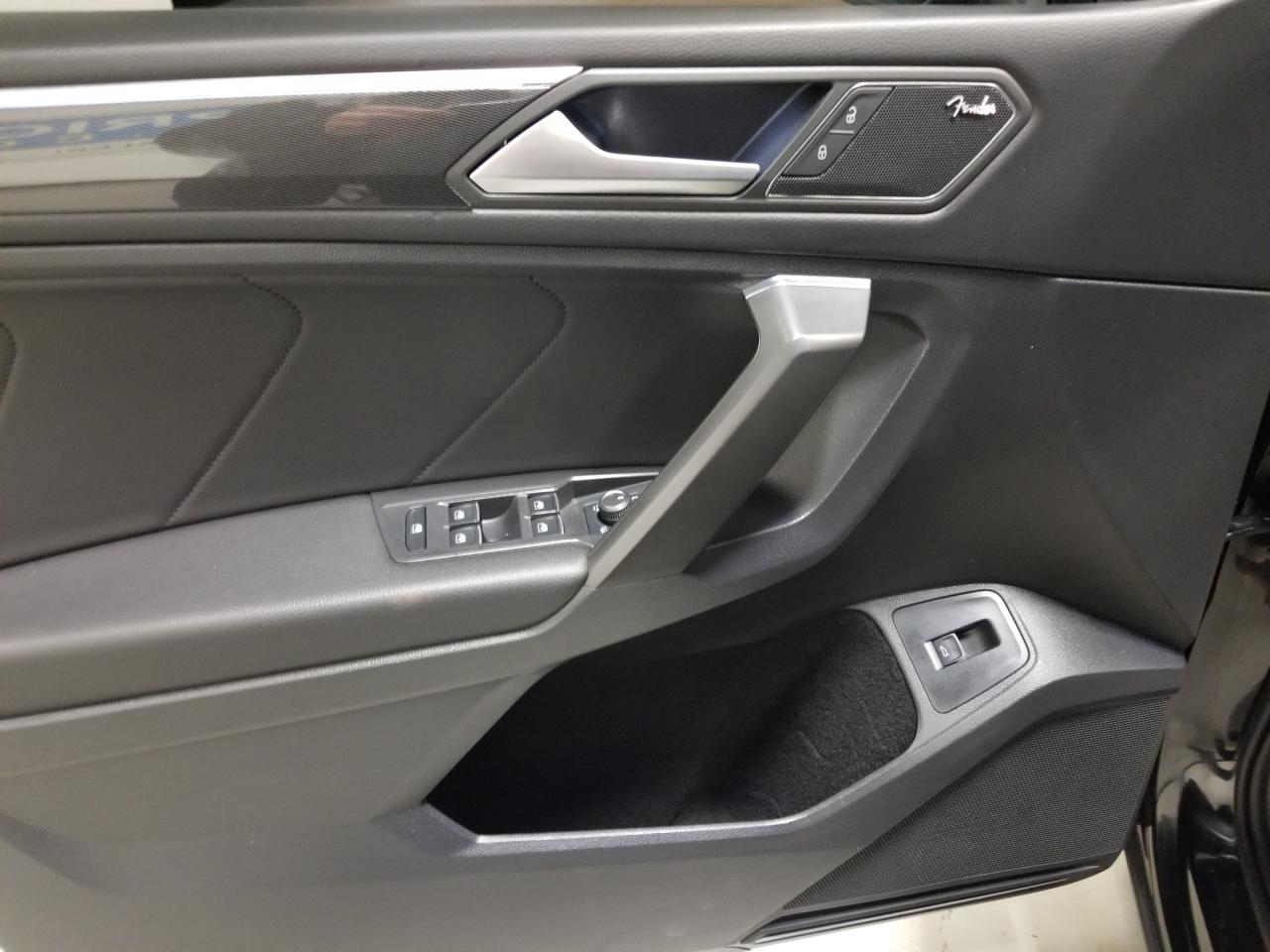 2021 Volkswagen Tiguan Highline 4dr All-wheel Drive 4MOTION Photo