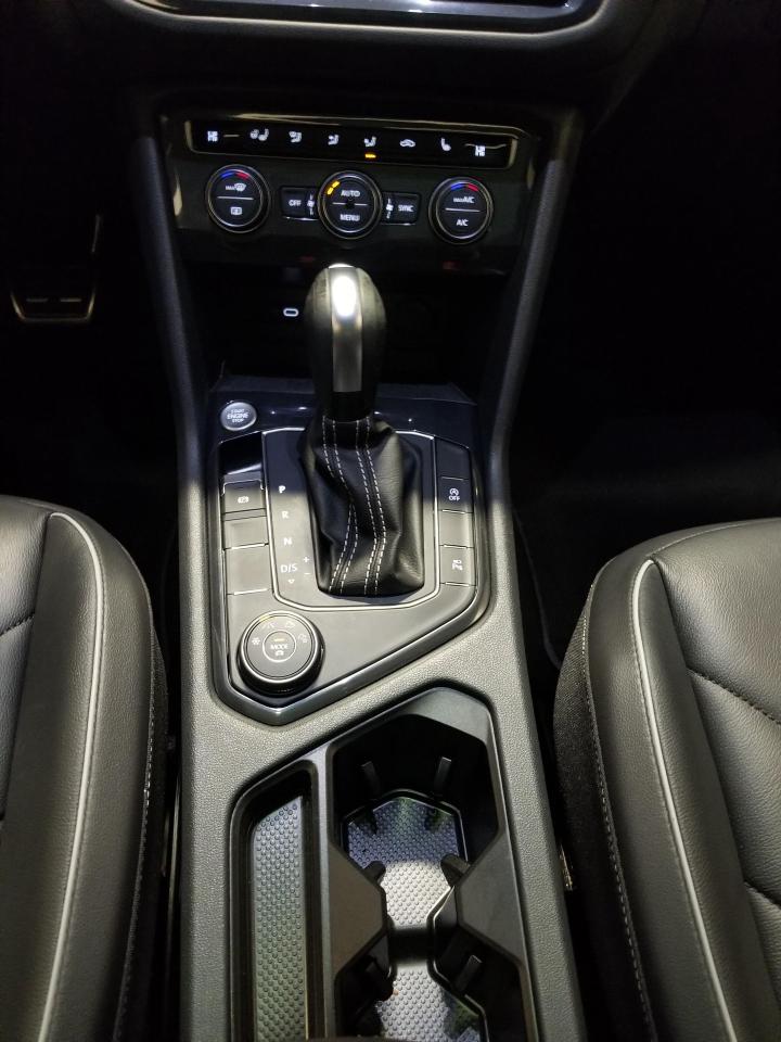 2021 Volkswagen Tiguan Highline 4dr All-wheel Drive 4MOTION Photo