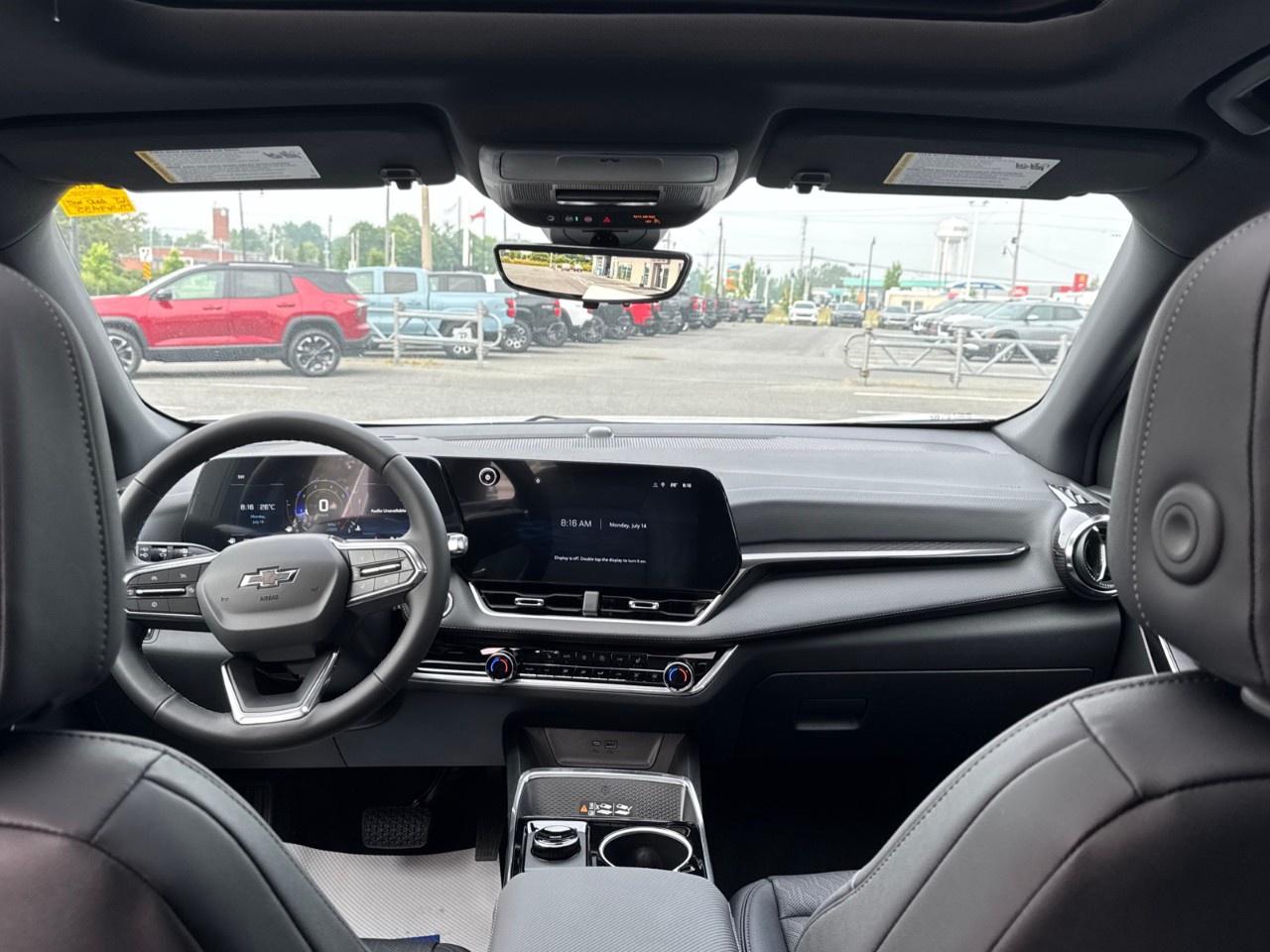 2026 Chevrolet Equinox AWD LT Photo