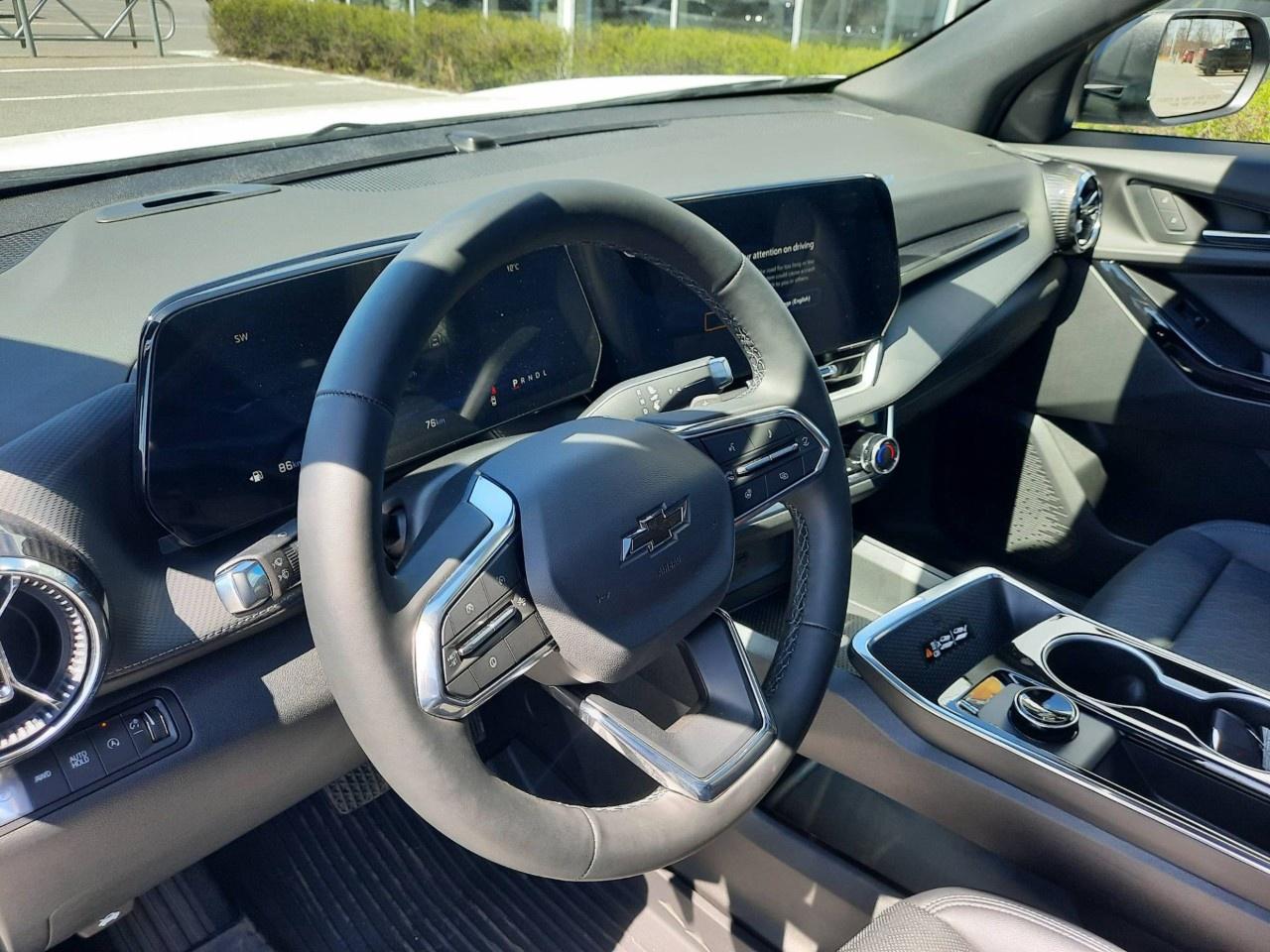 2026 Chevrolet Equinox AWD LT Photo